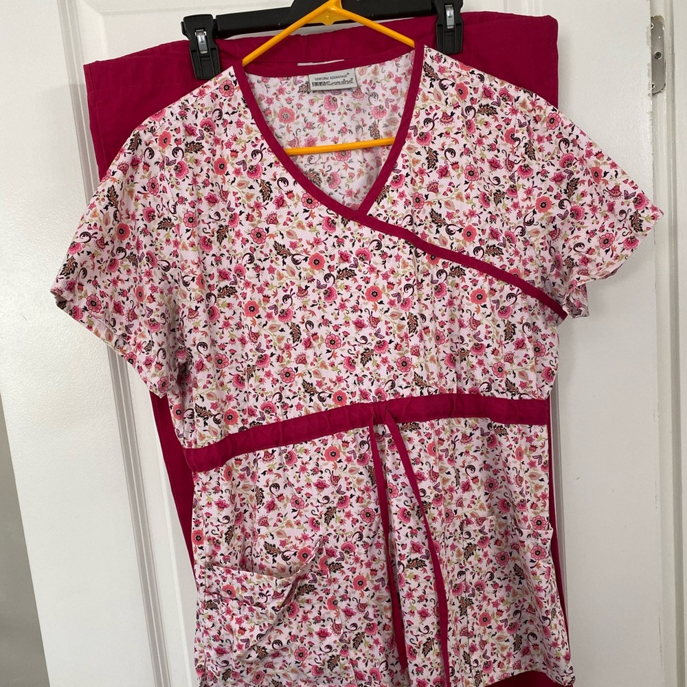 UA Scrub set